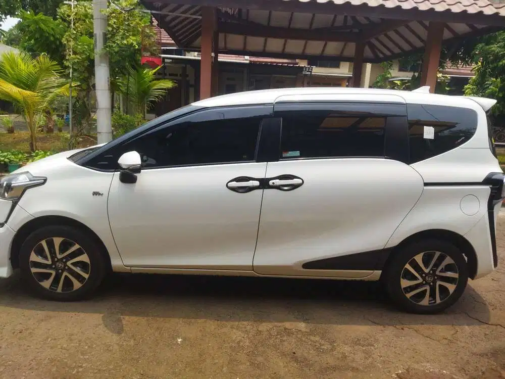 Toyota Sienta 2019 Bensin