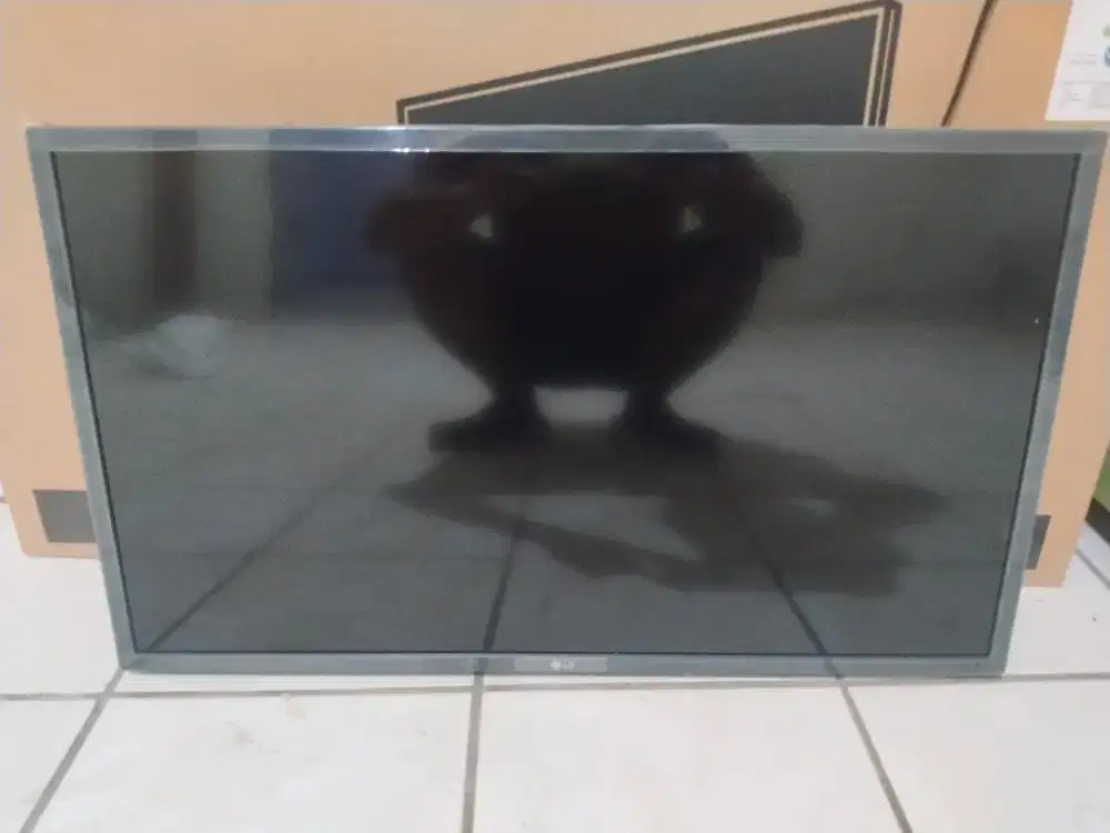 Tv Smart LG 32 inchi