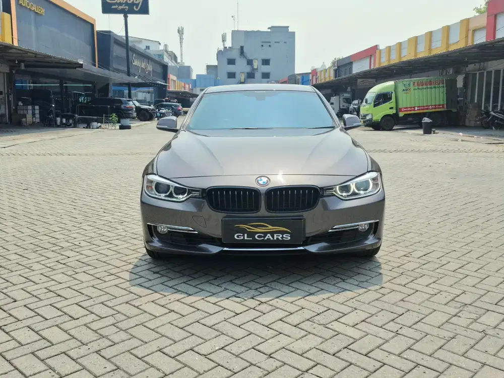 Bmw 320i Luxury Cash 2015 Havana Brown Good Condition