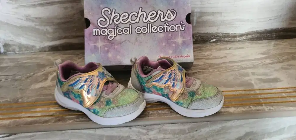 PL Sepatu Sechkers Original