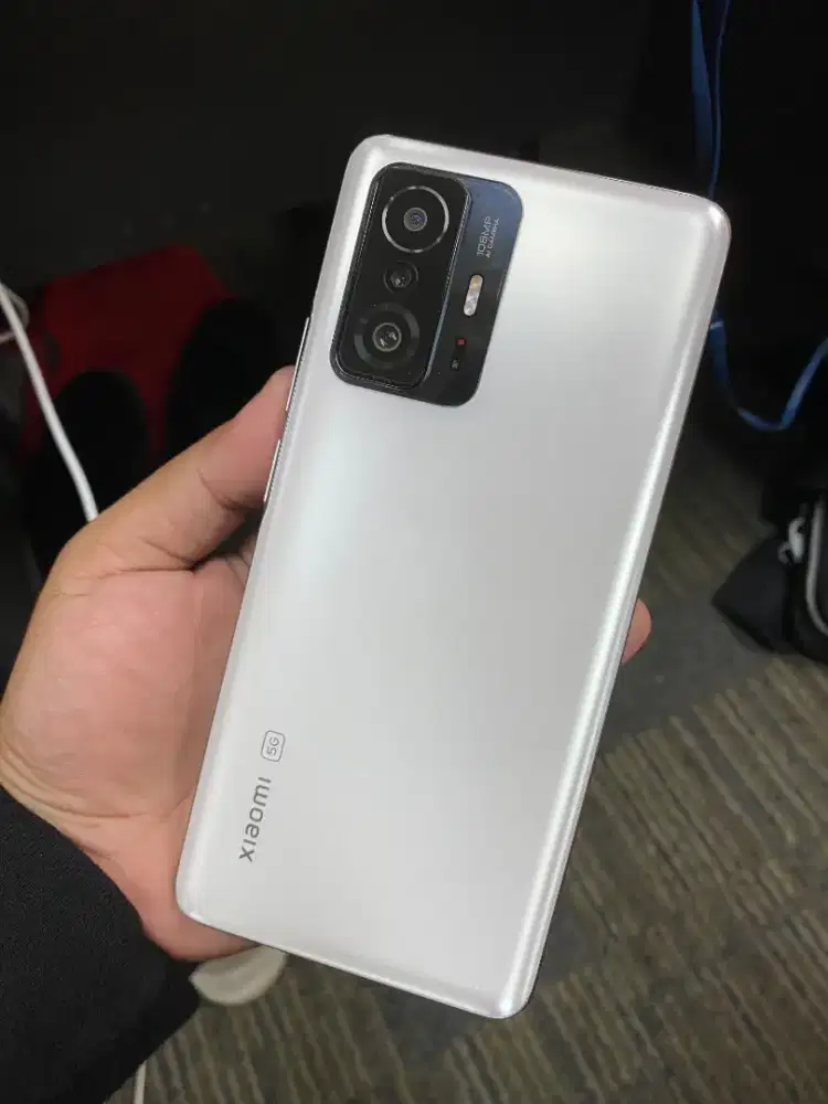 Xiaomi 11T Pro 5G 12/256 GB White Fullset 99% Mulus Resmi Indonesia
