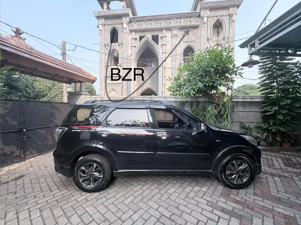 Toyota Rush 2016 Bensin