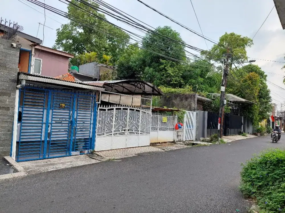 Rumah Usaha Tanah Tinggi Senen Strategis
