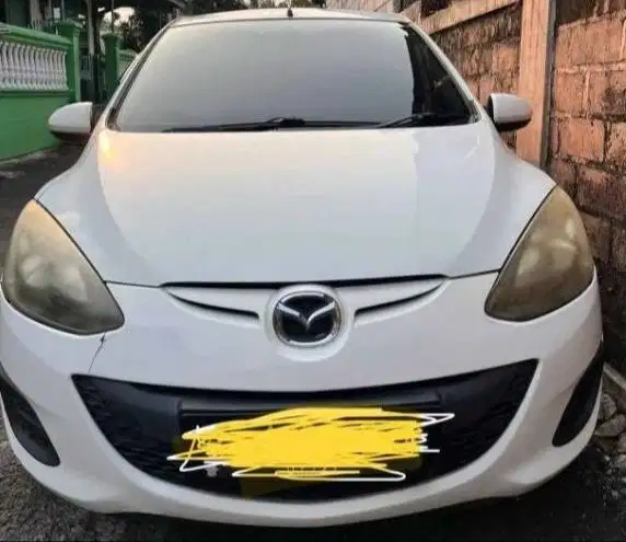 MAZDA 2 MATIC 2011