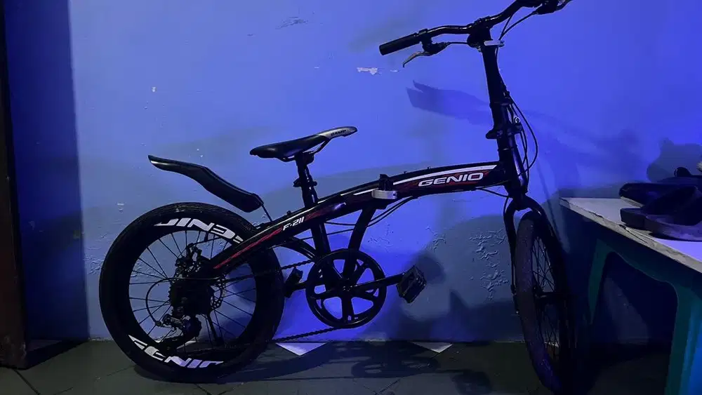 Sepeda Genio f211