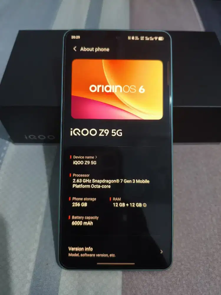 Iqoo Z9 Vivo 12/256 Ram 12GB Internal 256GB Fullset Murah