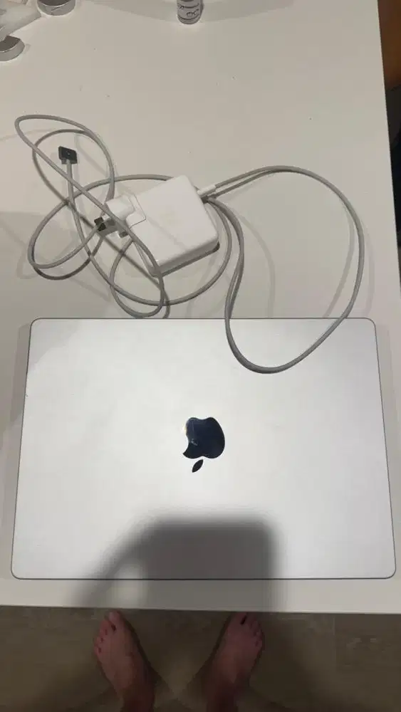 Macbook Pro 14 Inch M3 Pro 18GB RAM 500GB SSD