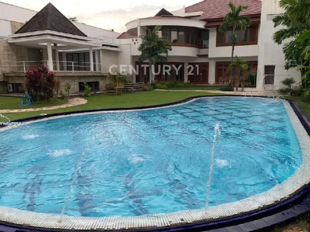 Rumah Termewah With Swimm Pool Di Kemang, Jakarta Selatan