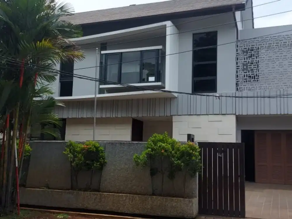 Rumah Ter Mewah Dalam Komplek Elit Pancoran, Jakarta Selatan