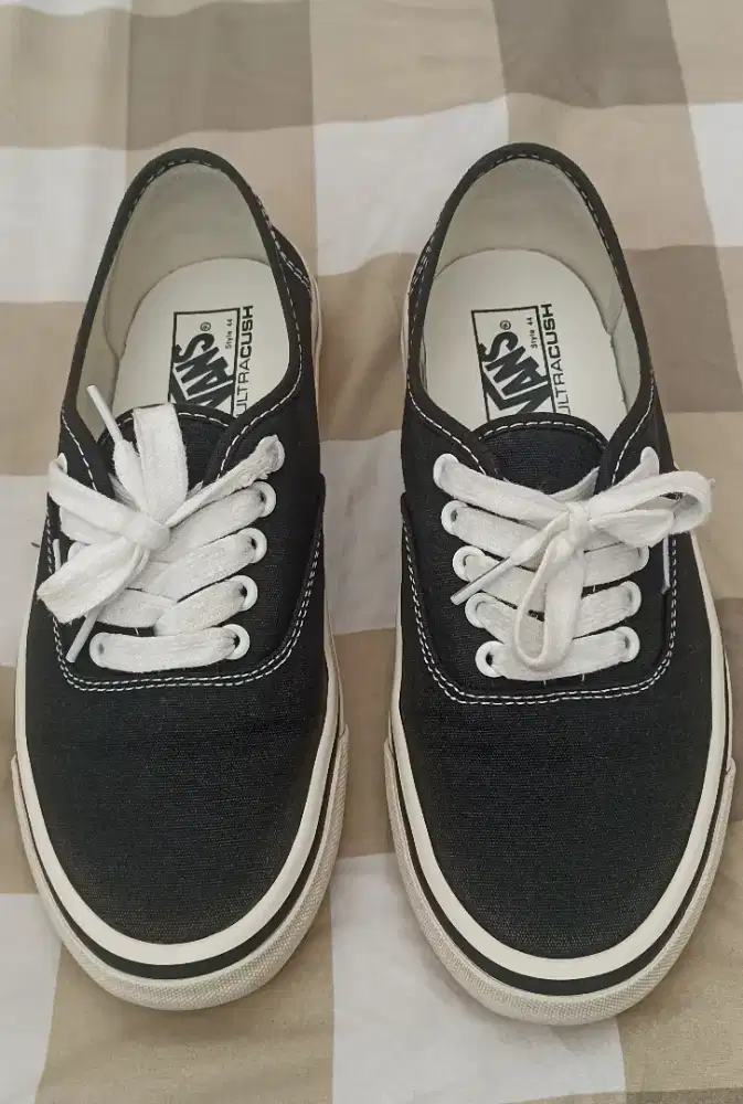 Vans Authentic Anaheim 44DX Black White