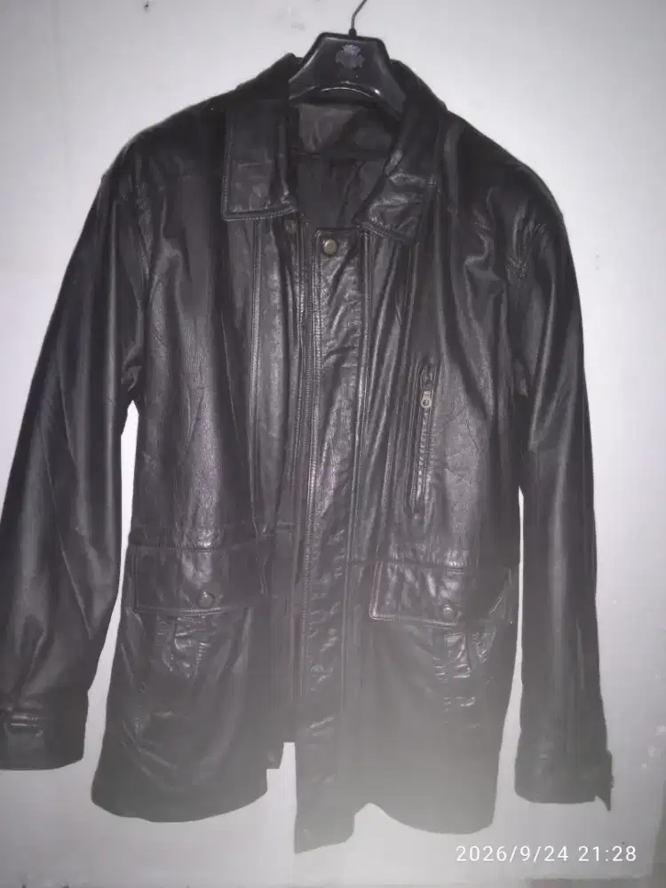 Jaket Kulit Asli Import, hitam, kerah daun, parka, mulus kulit domba,.