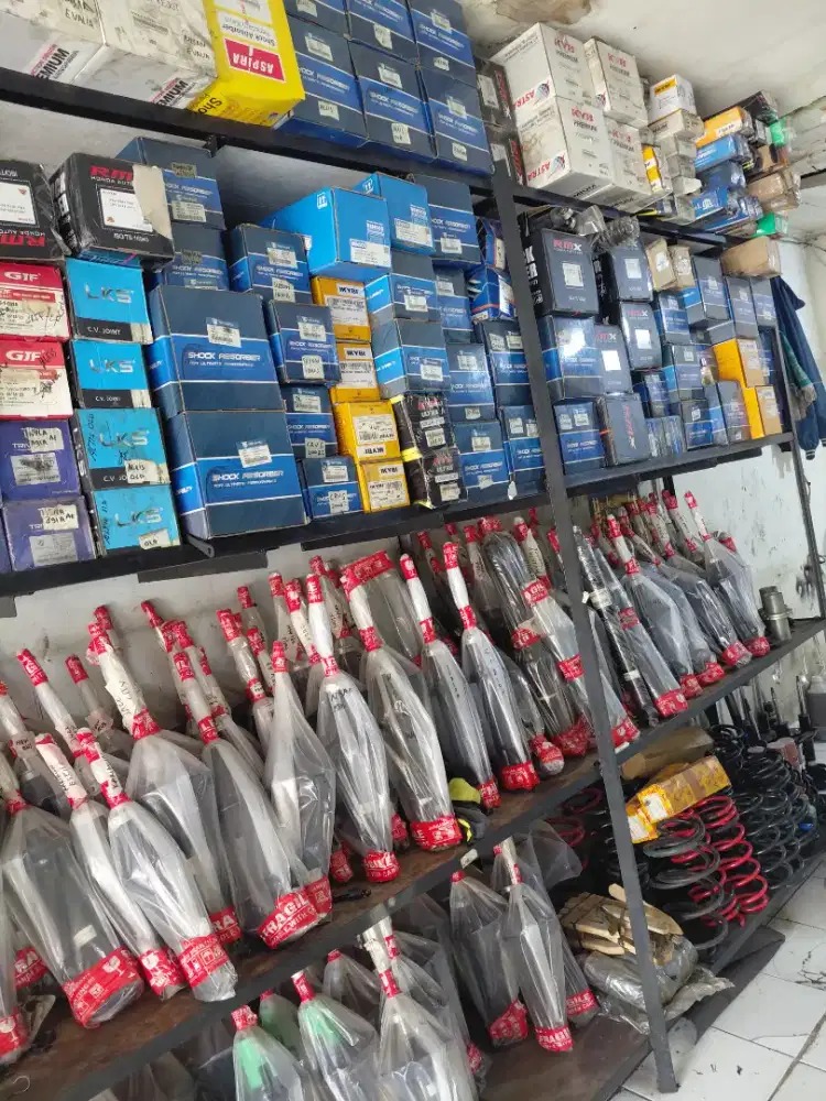 Menjual rupa rupa per dan shockblker mobil