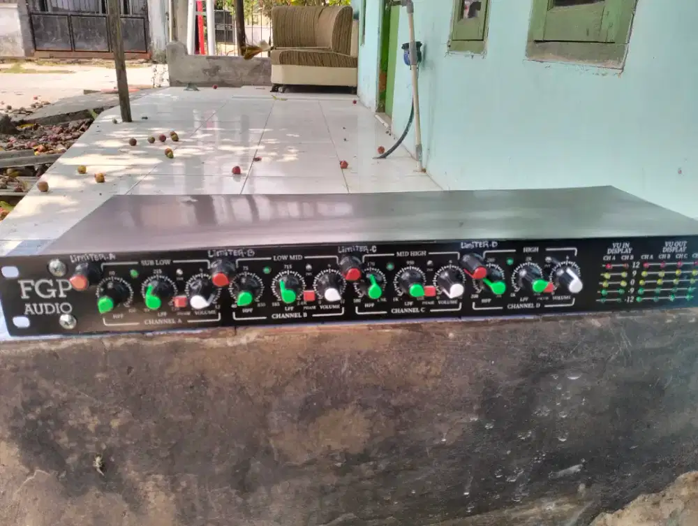 Alms24db analog menejemen 2in 8out limiter
