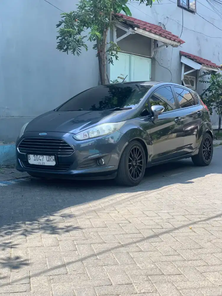 FORD FIESTA 2014