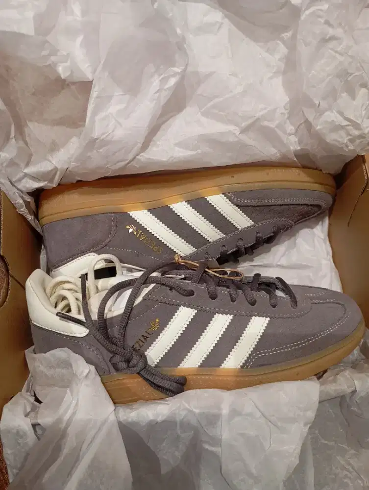 Adidas speziale brand new in box
