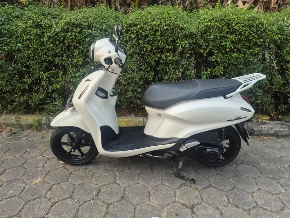 Dijual Yamaha grand filano putih 2023