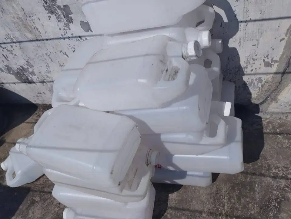 Jerigen Kosong 5 Liter Harga Satuan Putih Bekas Sabun