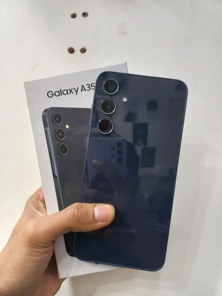 Samsung A35 5g 8/256gb