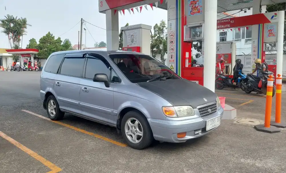Trajet 2.0 AT 2001
