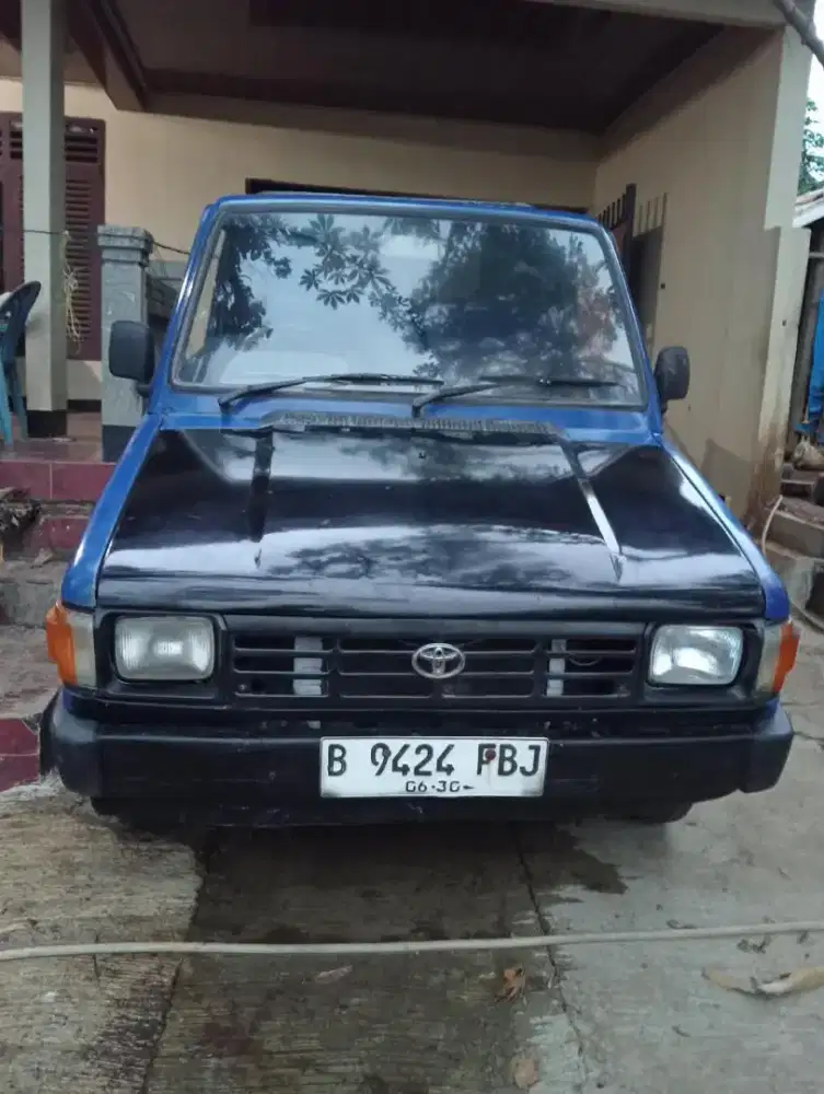 Toyota Kijang Pick Up 1995