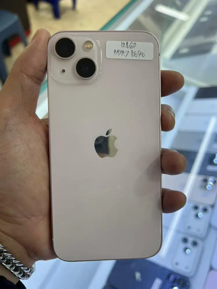 Iphone 13 128 ibox bh 86  Kondisi mulus