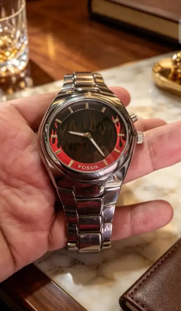 Jam fossil bigtic flame