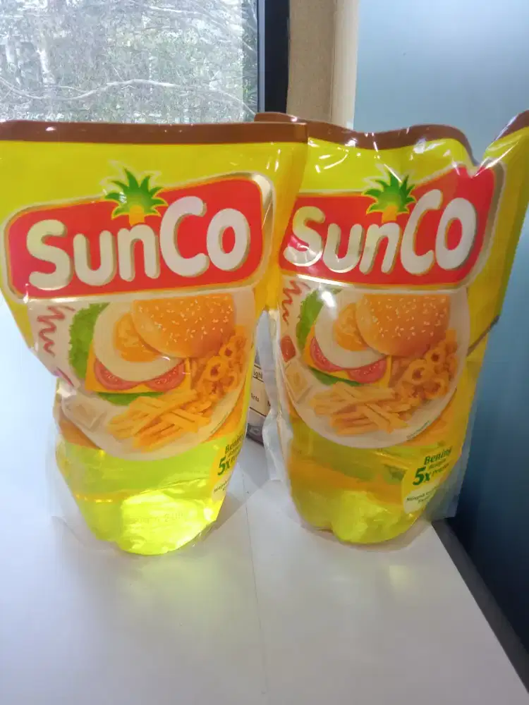 minyak goreng jernih Sunco 2 ltr