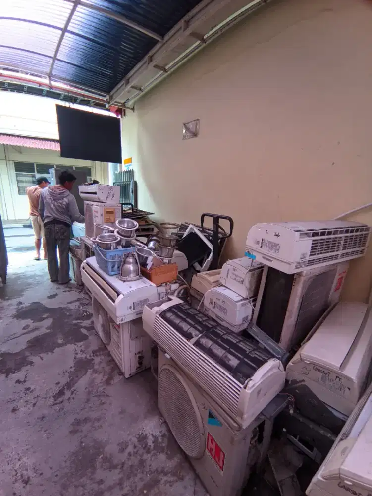 Menerima lelang/borongan Elektronik bekas