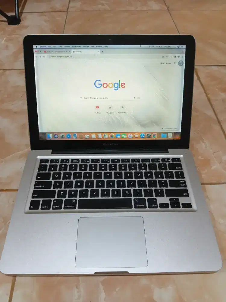 JUAL CEPAT MACBOOK PRO 13 2011 CORE i7