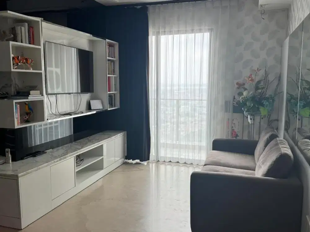 Apartemen The Peak Residence, FULL FURNISH, terhubung langsung dengan Tunjungan Plaza, Surabaya Pusat