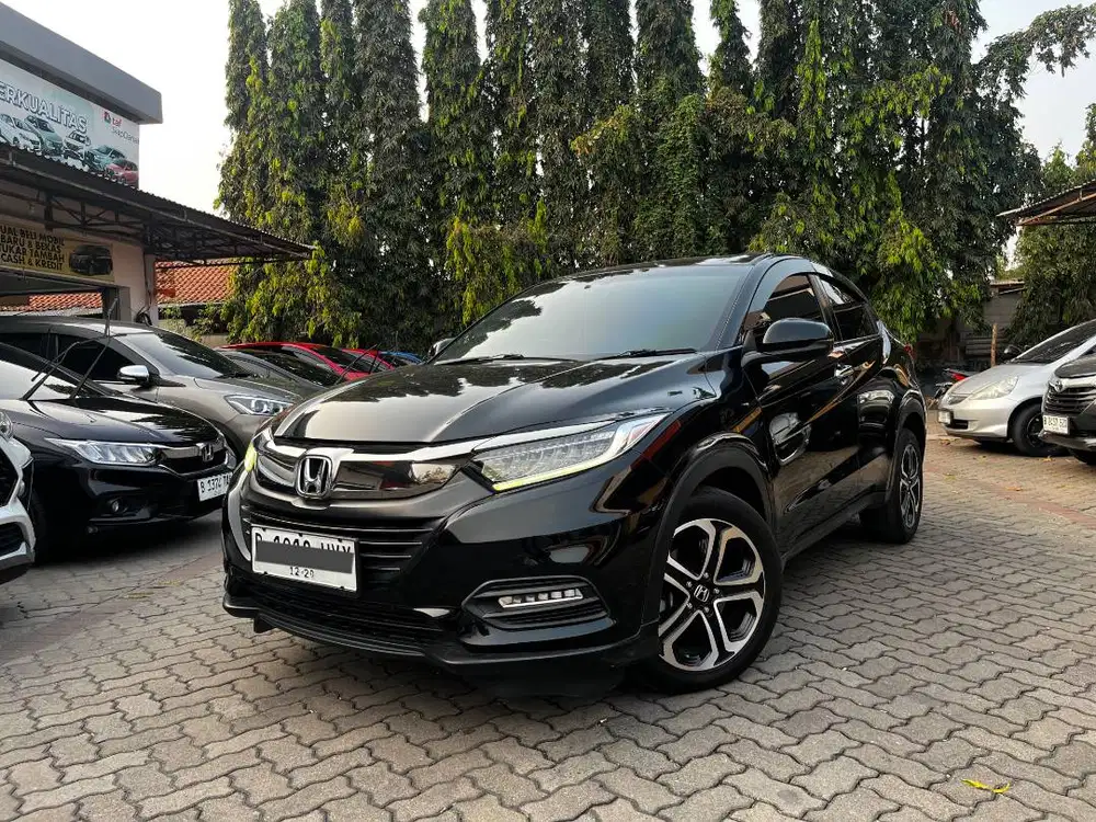 HONDA HR-V SE 2019 BLACK EDITION DP 5 JT!!!