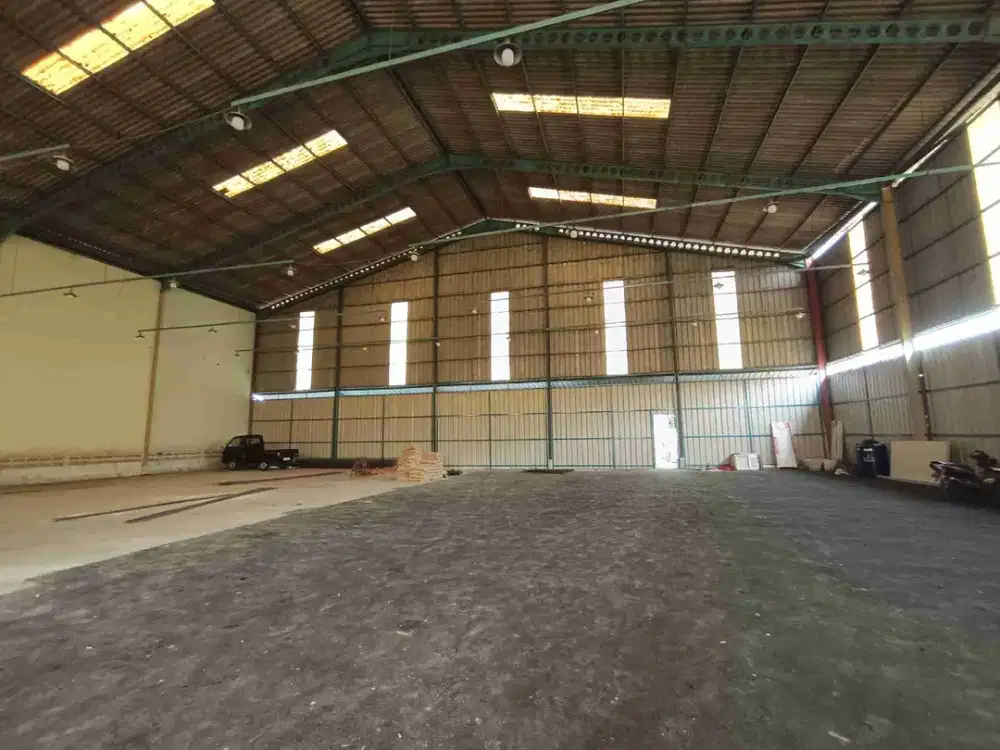 Disewakan Gudang Ex Lapangan Futsal Di Babelan Kota