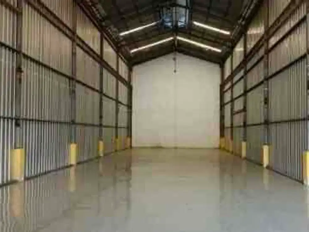 DISEWAKAN GUDANG FULL LOADING DOCK 378 M2 KAPUK INDAH