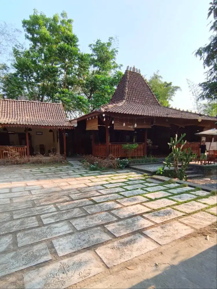 Villa Etnik Cantik dengan View Sungai di Piyungan