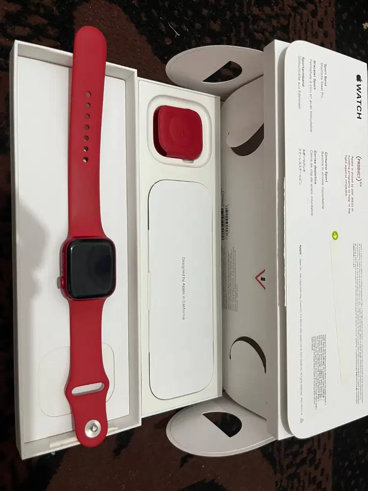 Apple Watch Series 9 Red