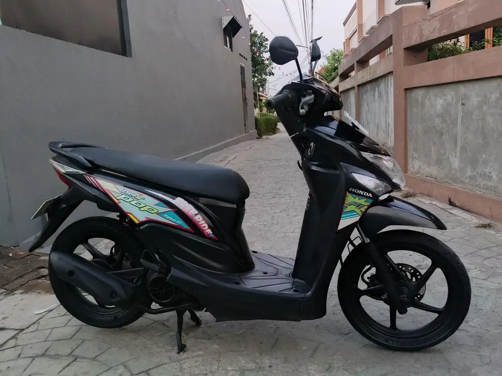 Honda beat pop fi esp 2016 stater tokcer halus mulus terawat