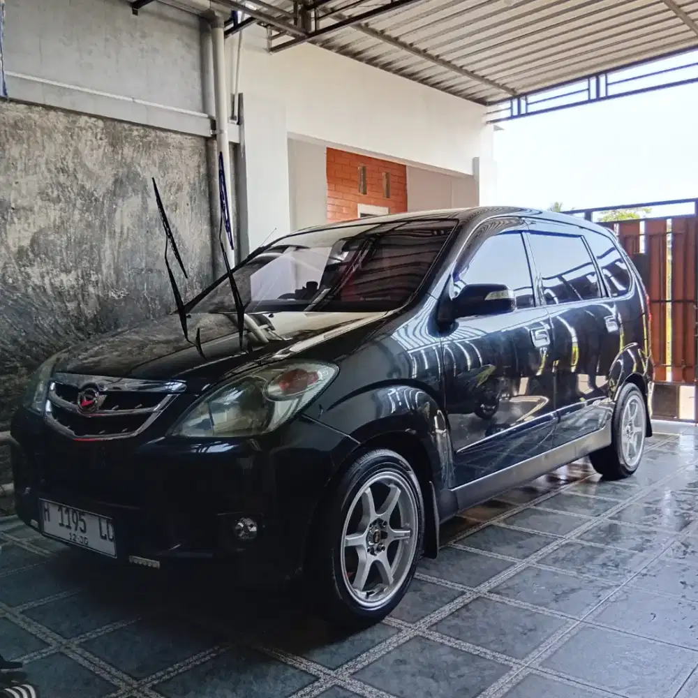 Xenia deluxe xi 2010