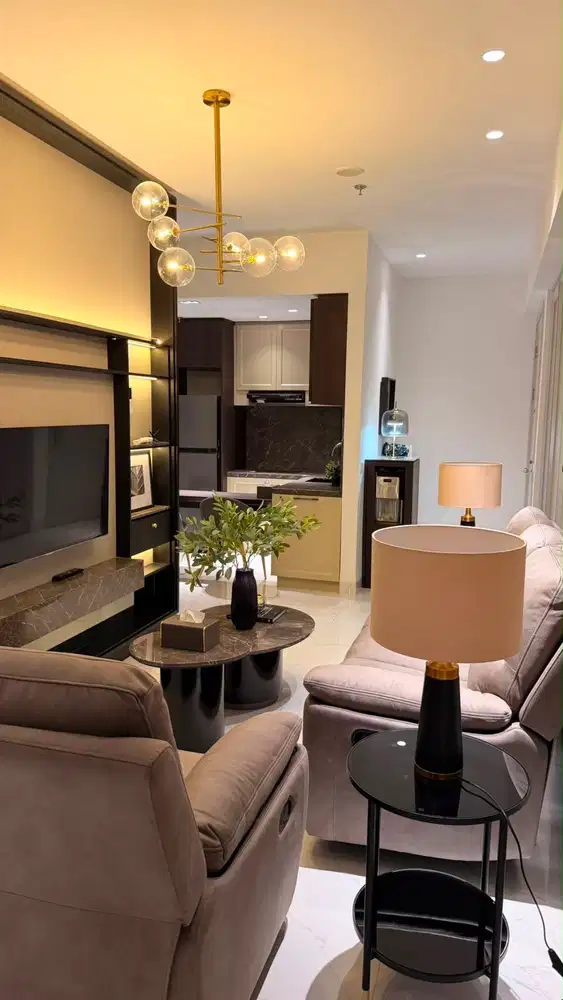 DISEWAKAN APARTEMENT MEWAH LAVIZ CONDO FURNISHED PRIVATE LIFT!