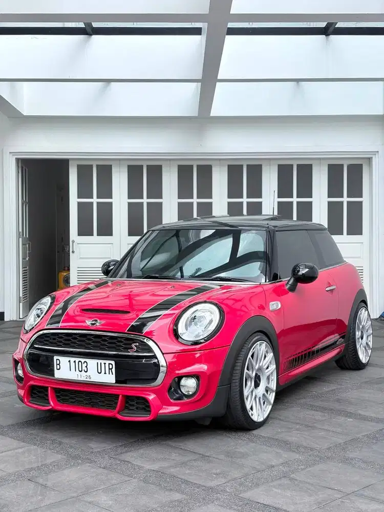 Mini Cooper S Red Hot Package KM 29RB Pajak On