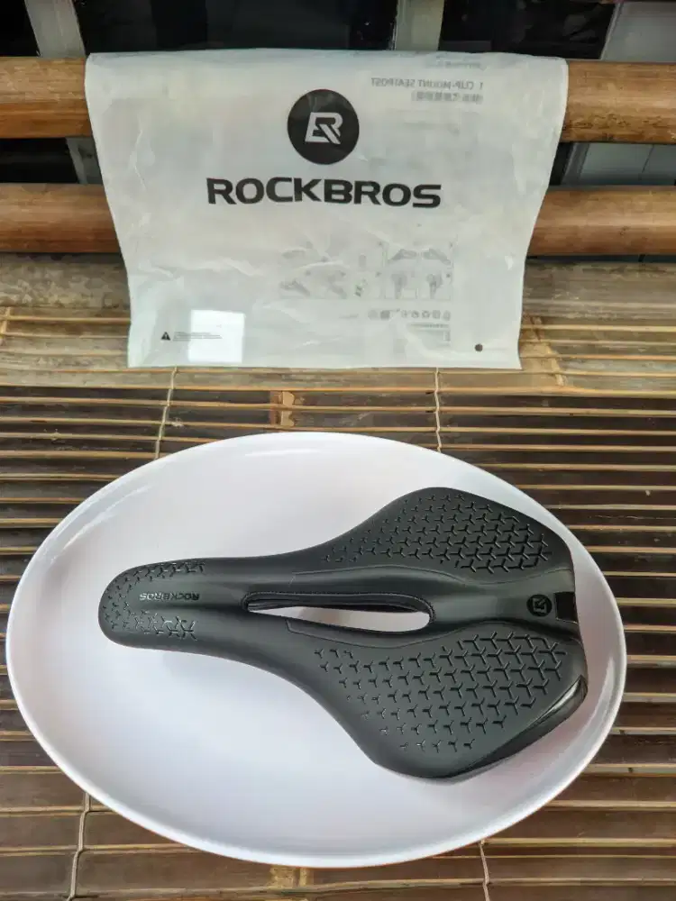 SADEL SEPEDA ROCKBROS