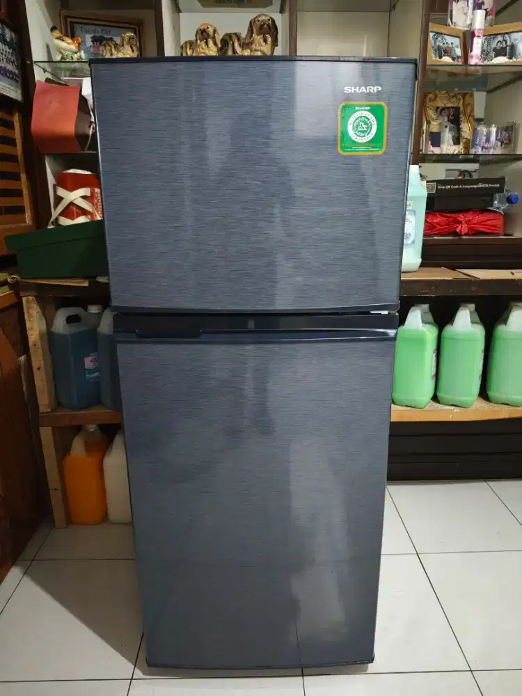 Kulkas 2 Pintu (Sharp)