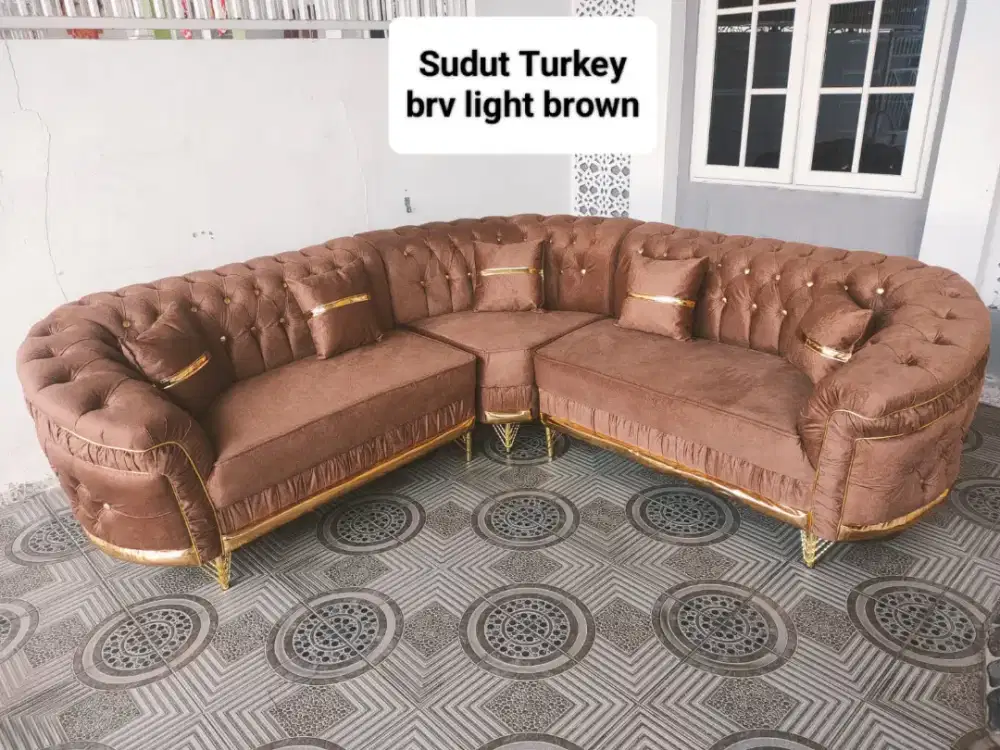 MEMORABLE HOME -Sofa Sudut Turkey Light Brown