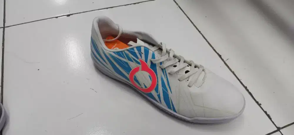 Sepatu Futsal murah ortus