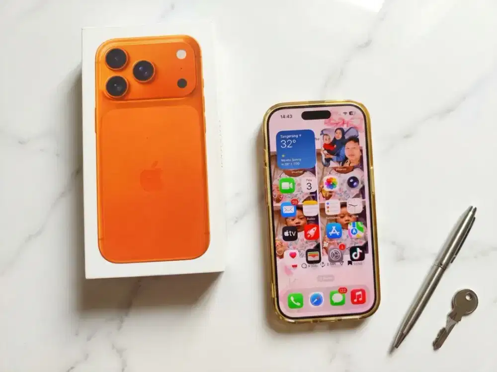 Iphone 17 pro 256gb orange hb 100% Like New