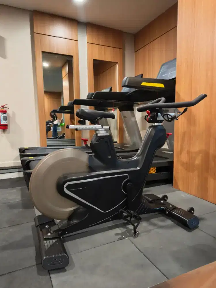 Spinning Bike untuk olah raga Cardio Premium fitness import ORIGINAL