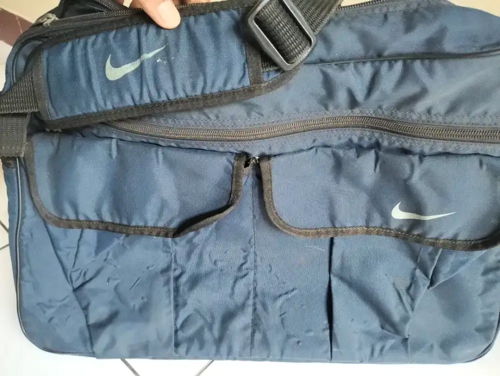 Tas slempang Nike