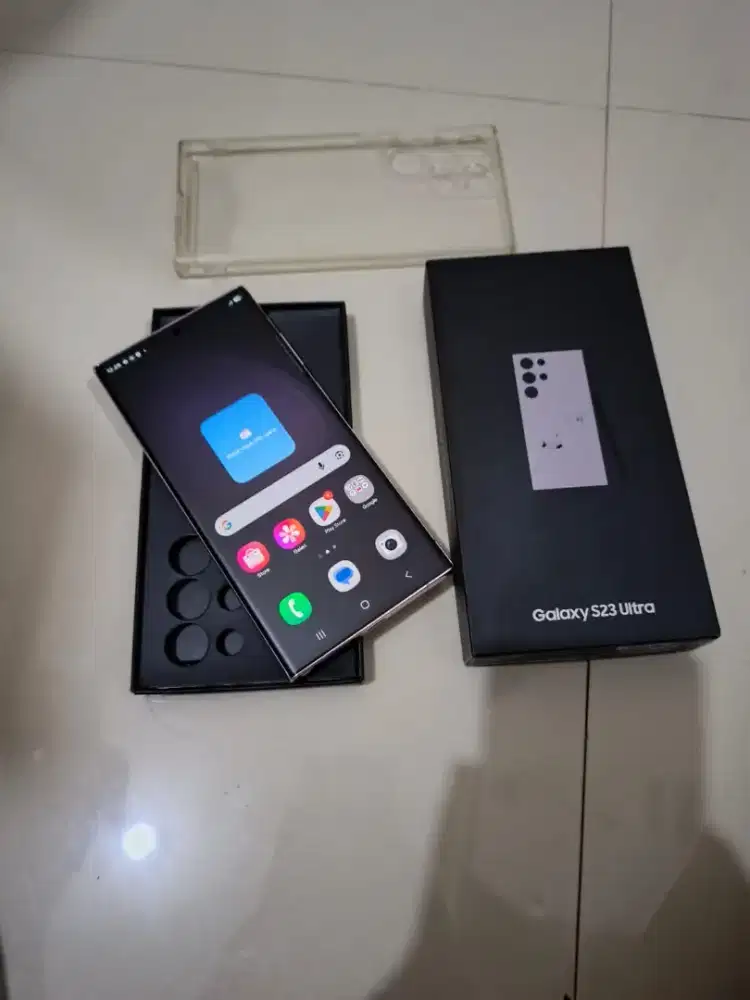 Samsung S23 Ultra 12/512 Like New