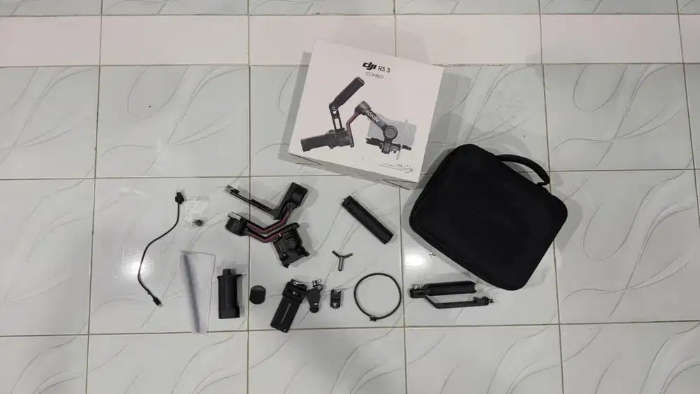 WTS DJI RS3 Combo