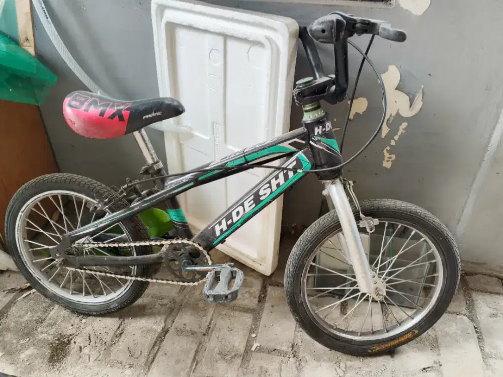 Sepeda BMX pasific