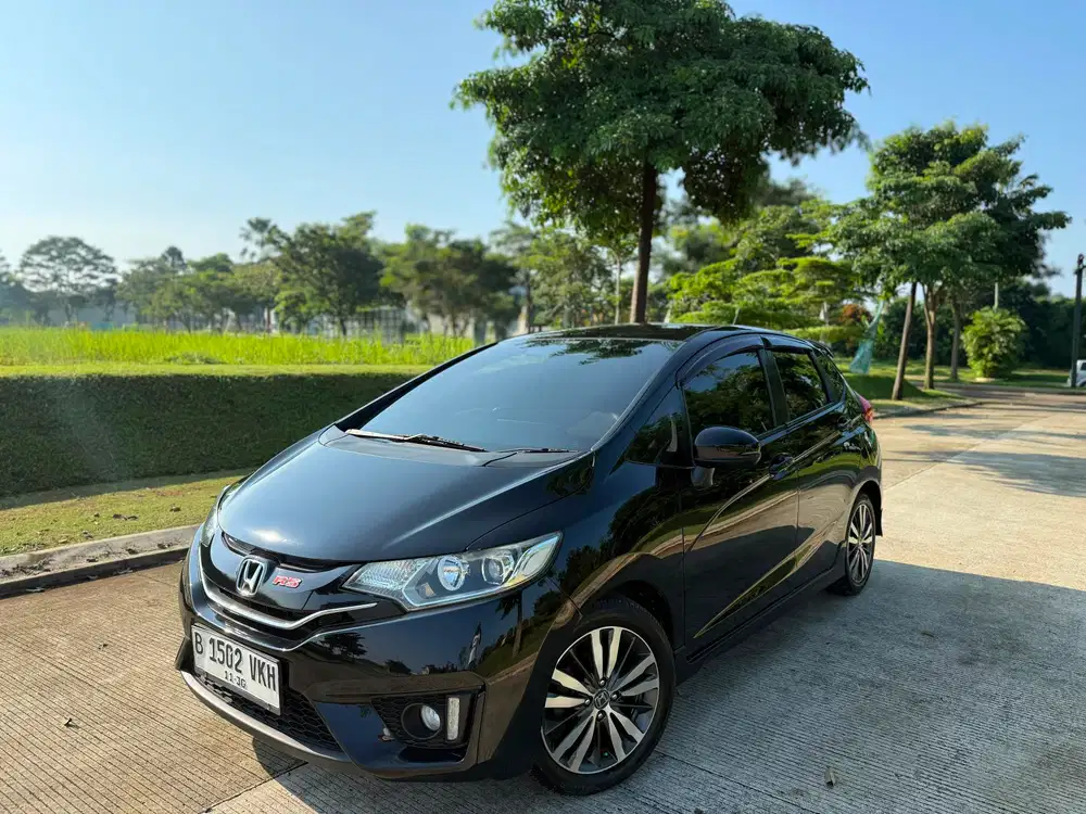 Honda Jazz Rs CVT 2015 Hitam